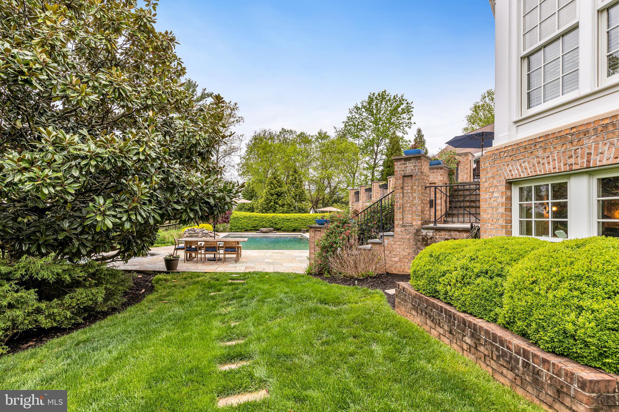 IVY REACH - Residential