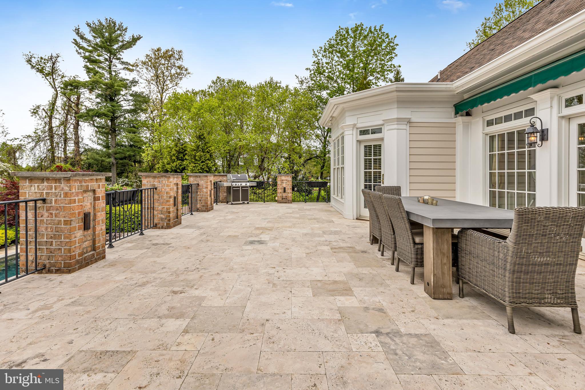 IVY REACH - Residential