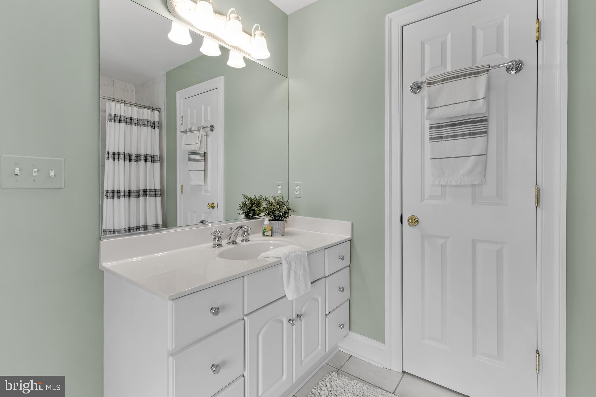 IVY REACH - Residential