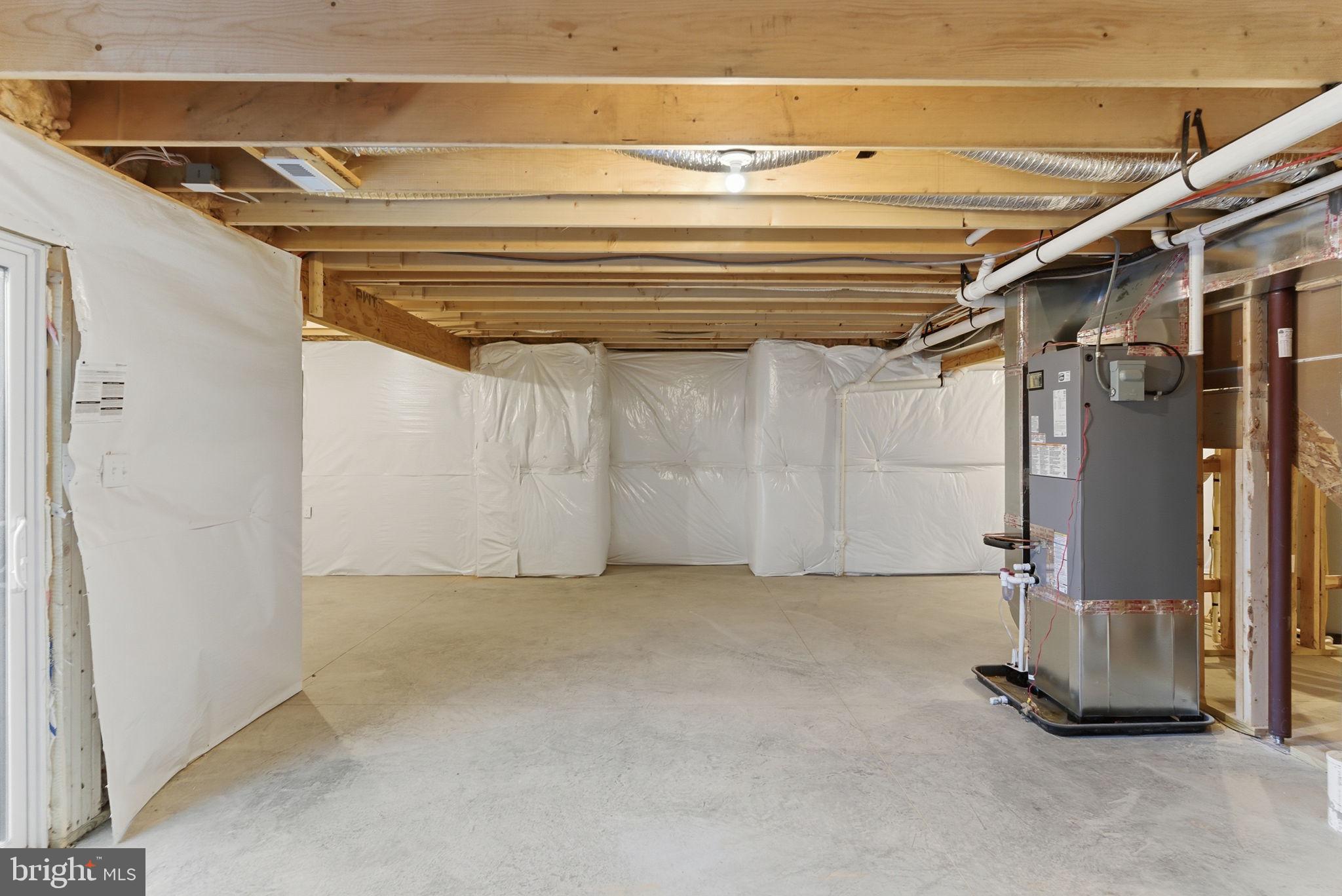 HALLMARK GLEN - Residential