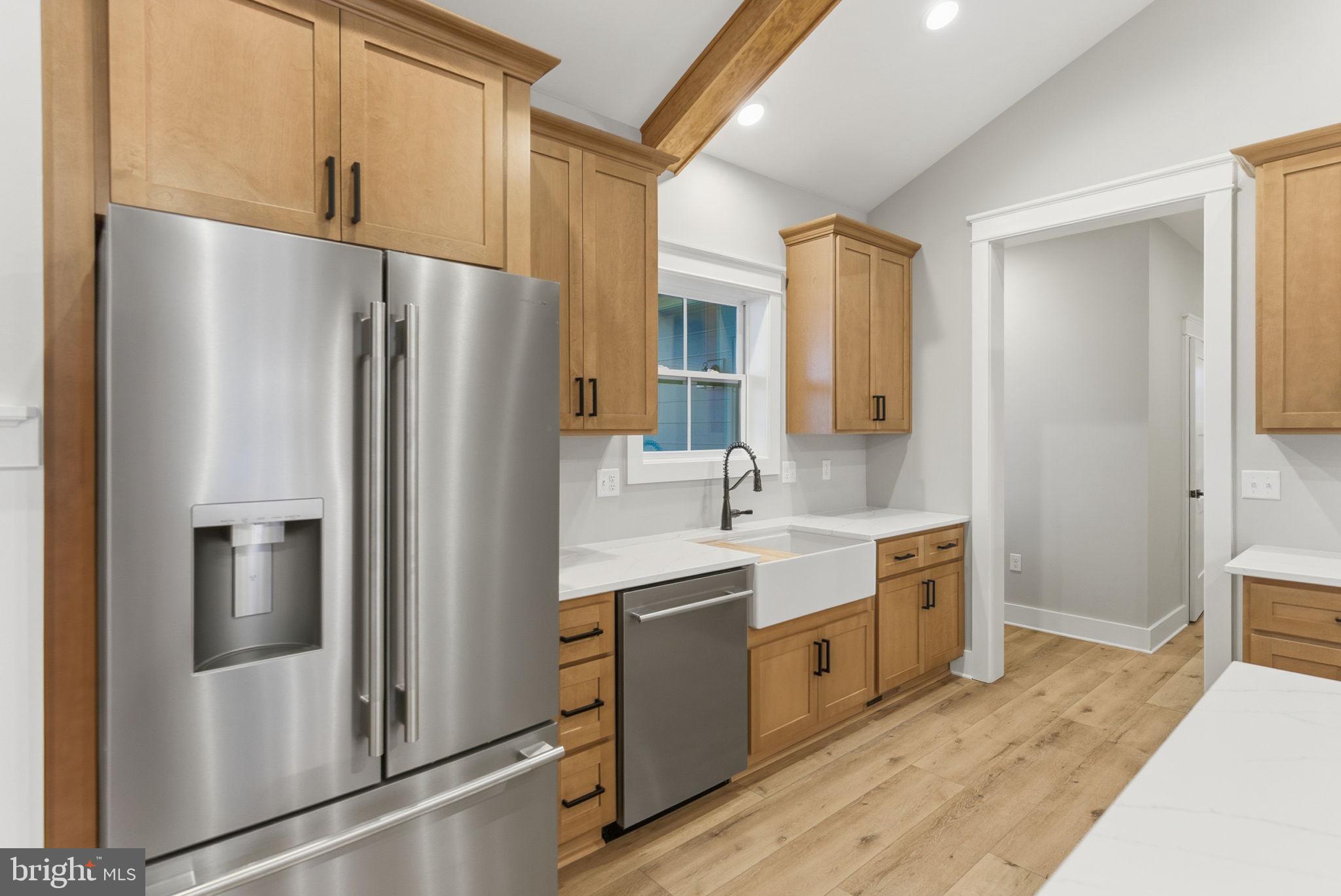 HALLMARK GLEN - Residential