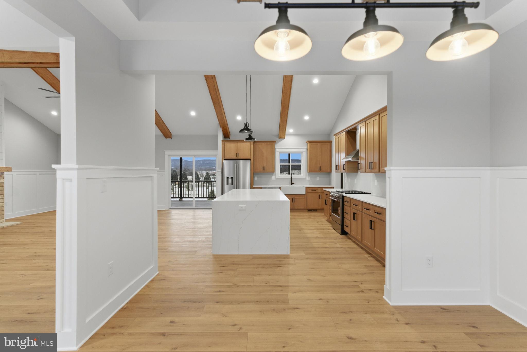 HALLMARK GLEN - Residential