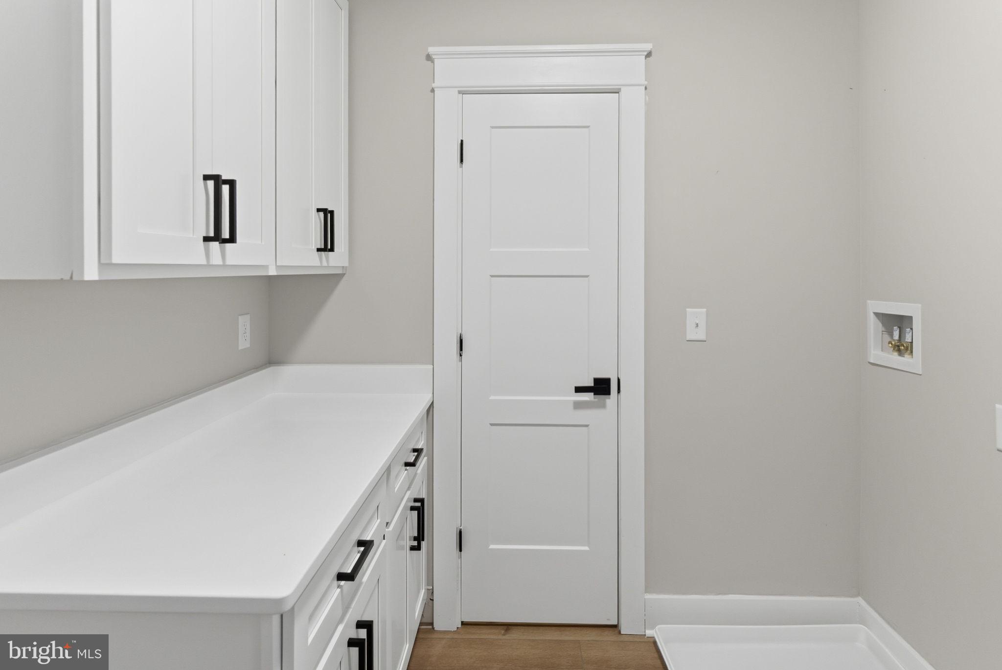 HALLMARK GLEN - Residential