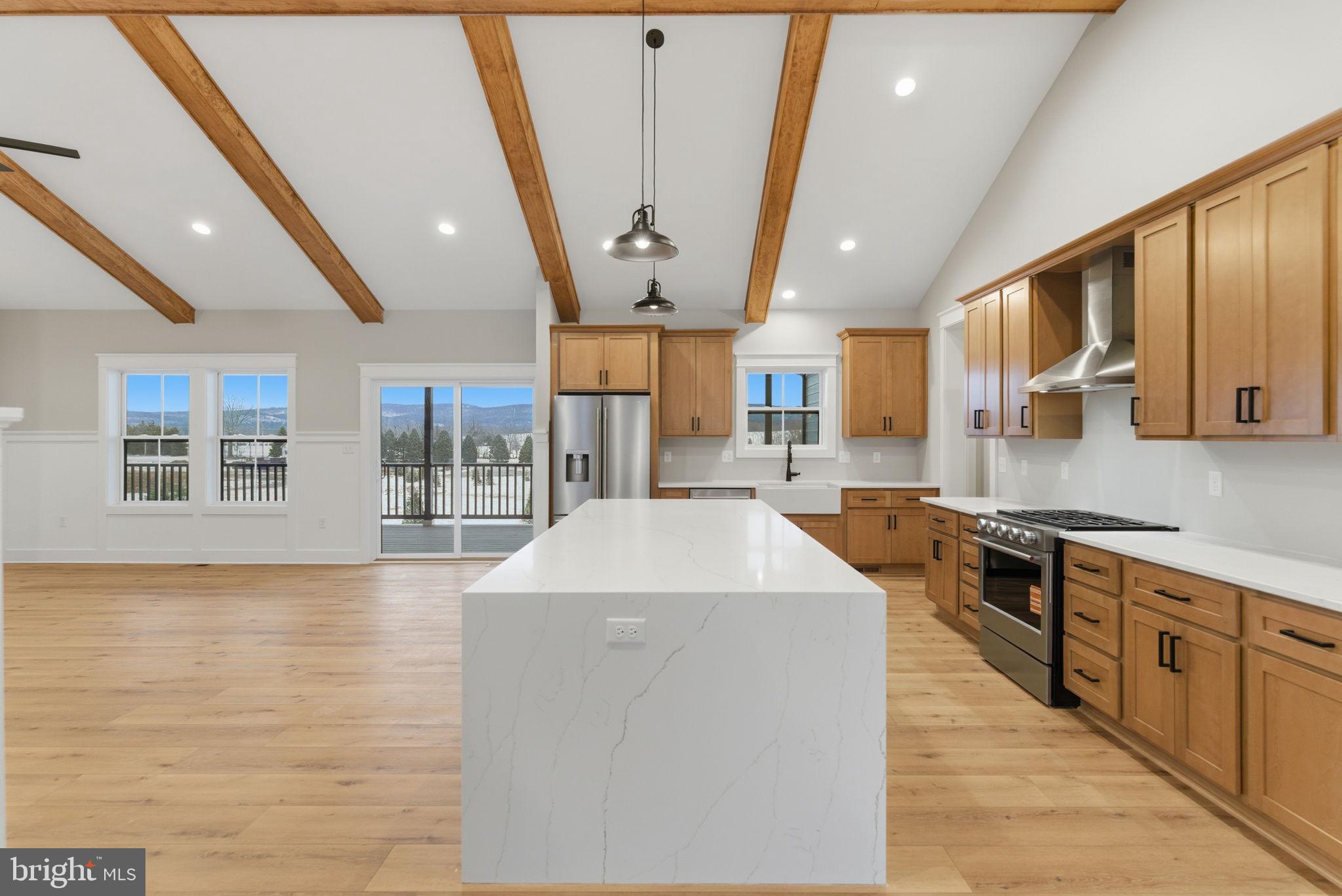 HALLMARK GLEN - Residential