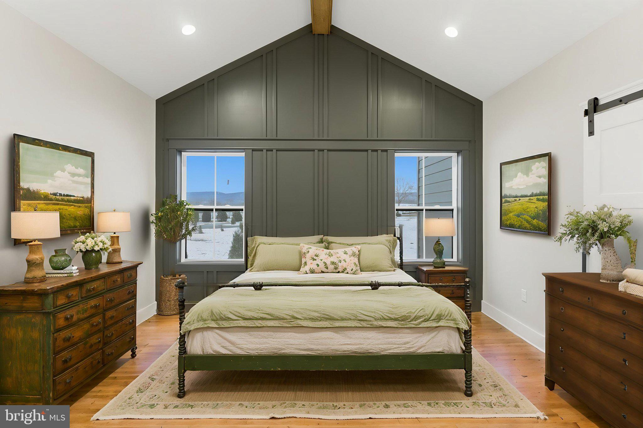 HALLMARK GLEN - Residential