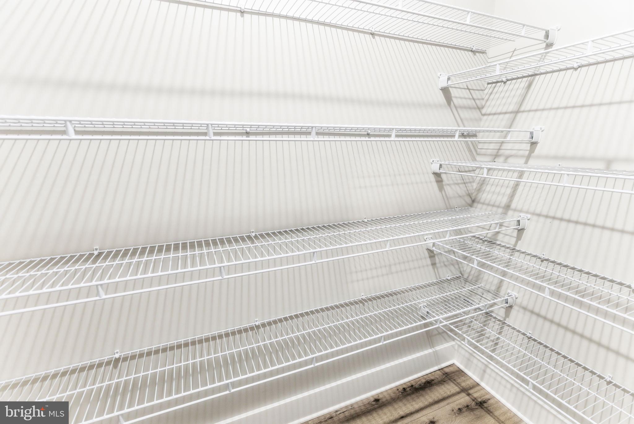 HALLMARK GLEN - Residential