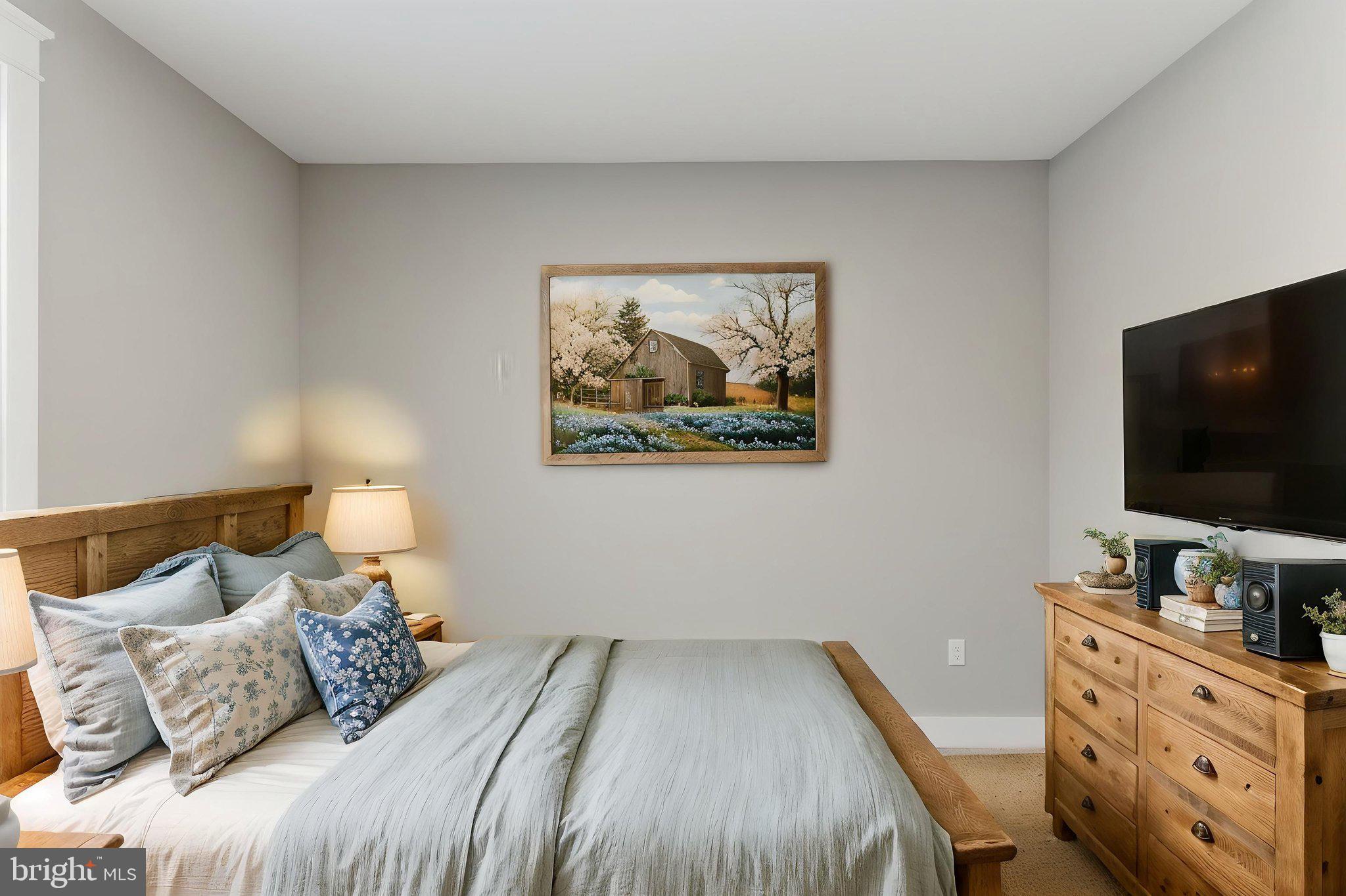 HALLMARK GLEN - Residential