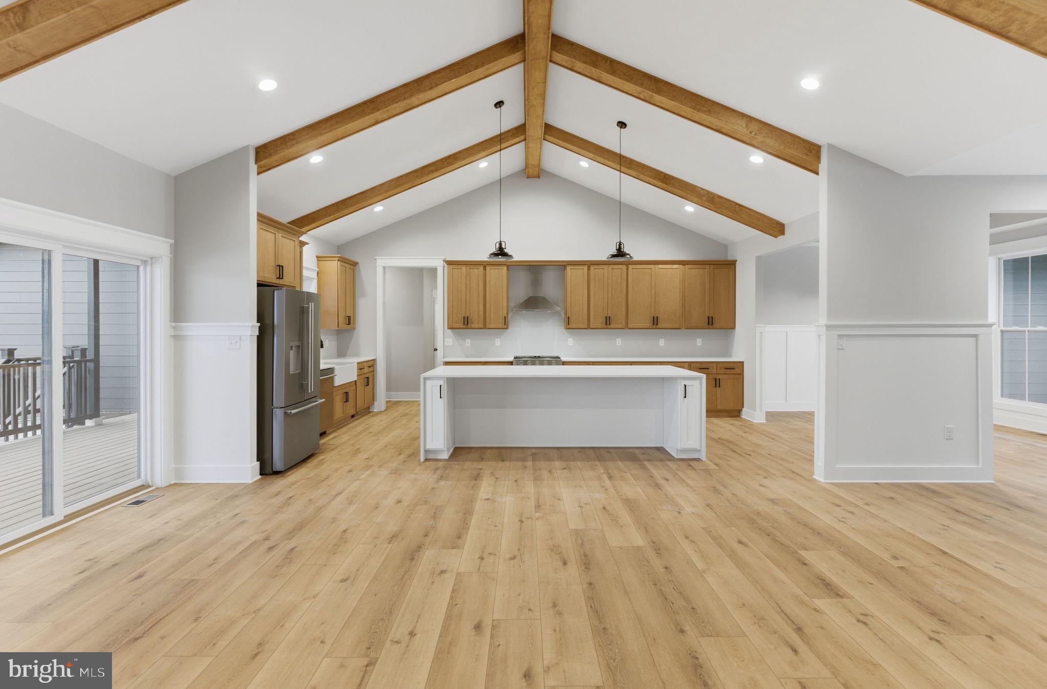 HALLMARK GLEN - Residential