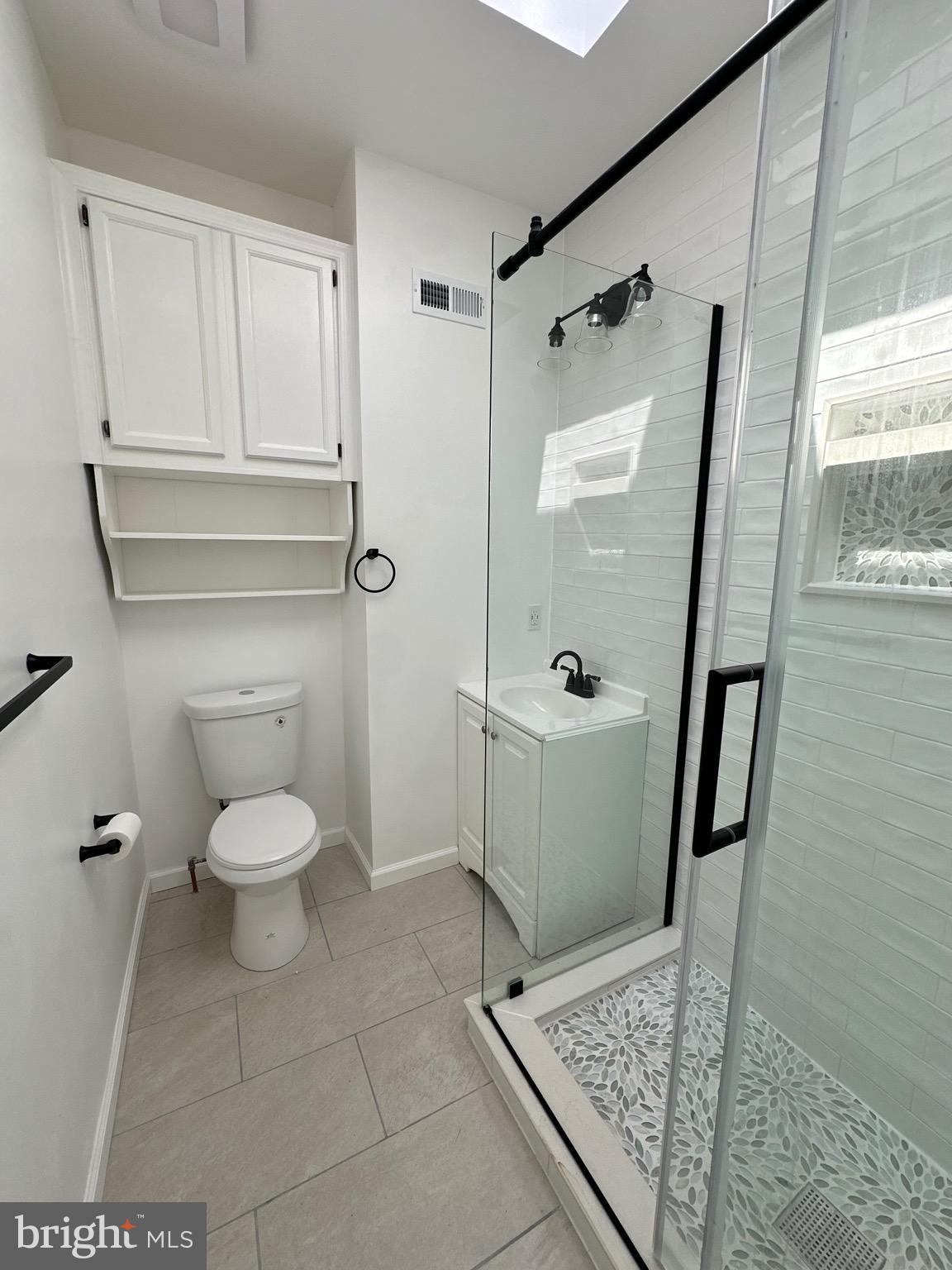 HUNTING PARK - Residential Lease