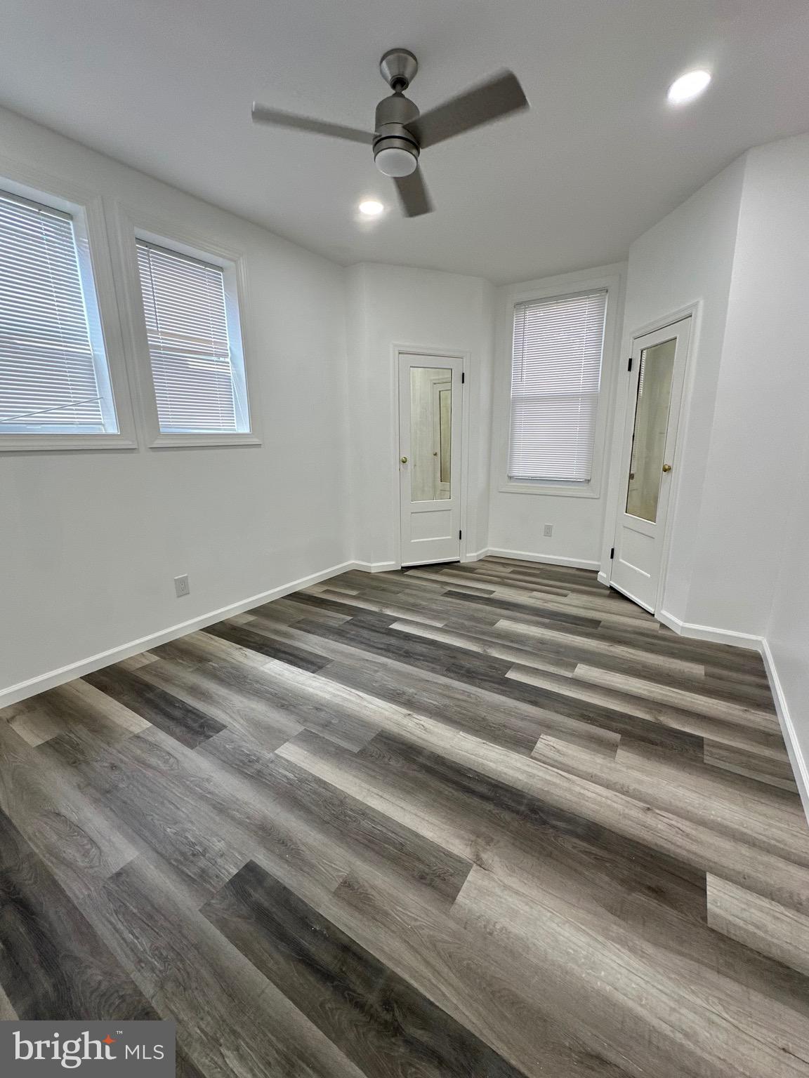 HUNTING PARK - Residential Lease