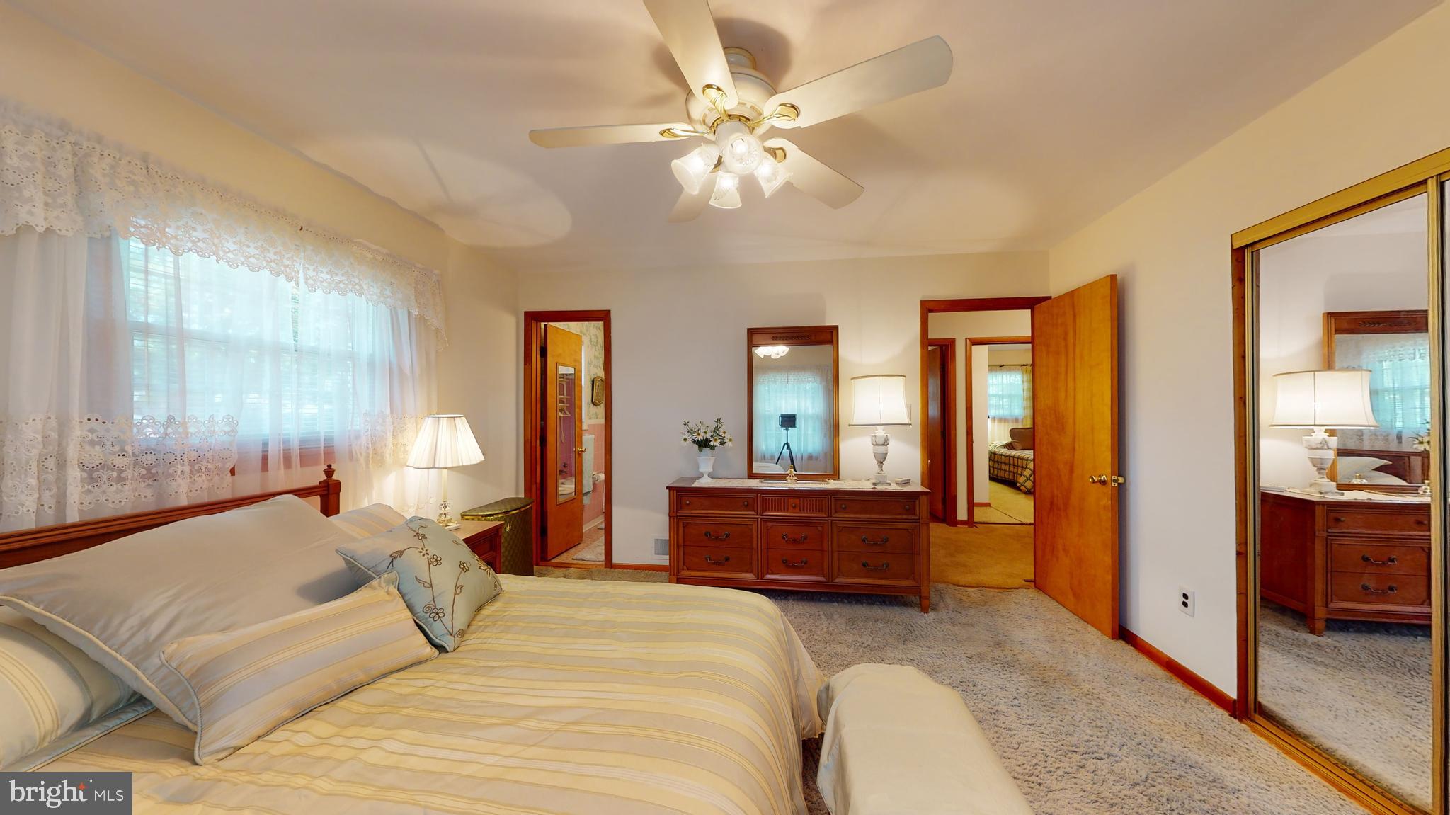 PRESLEY MANOR - Residential