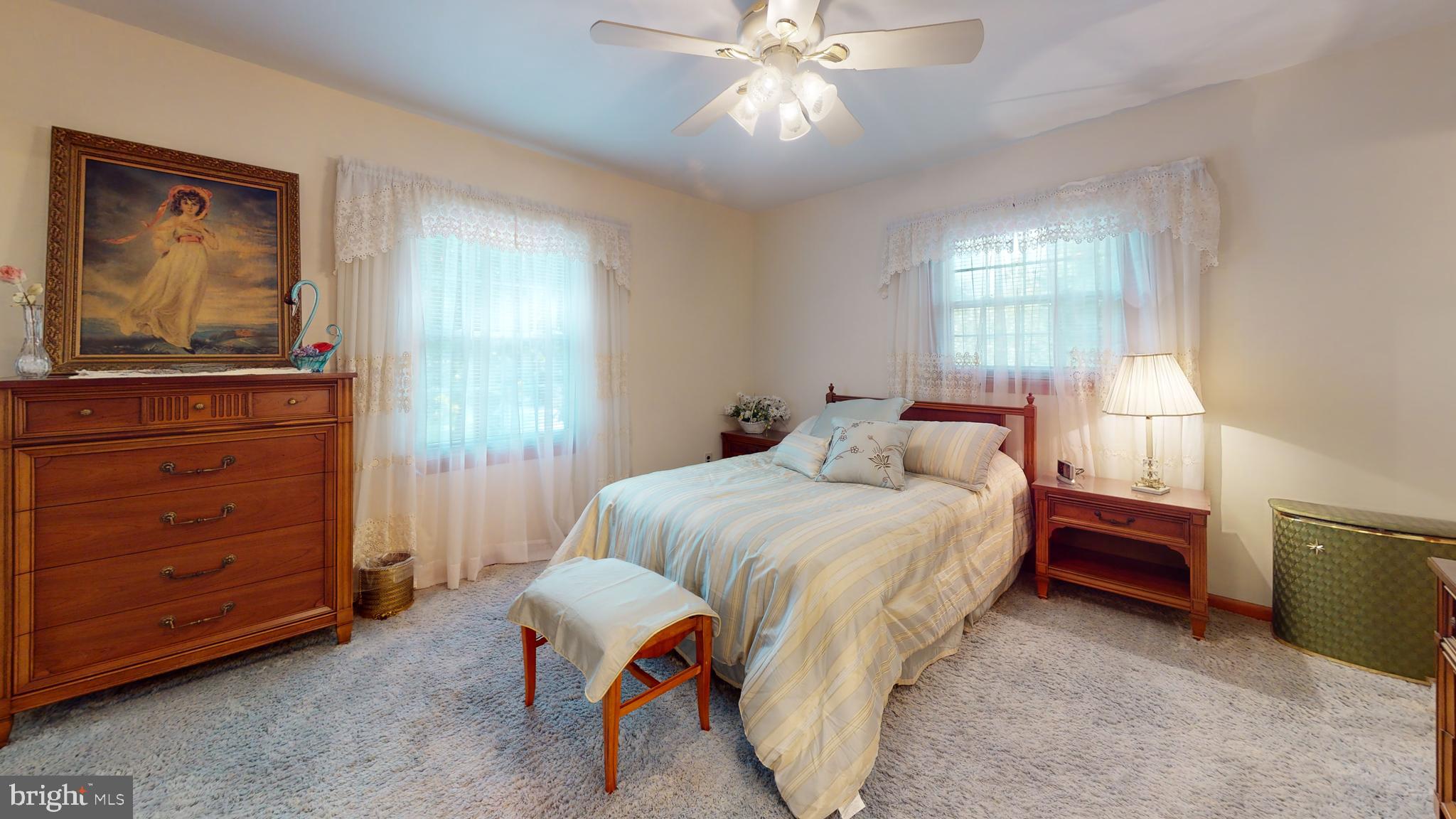 PRESLEY MANOR - Residential