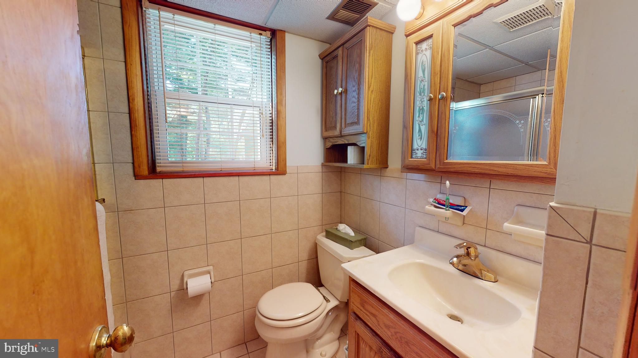 PRESLEY MANOR - Residential