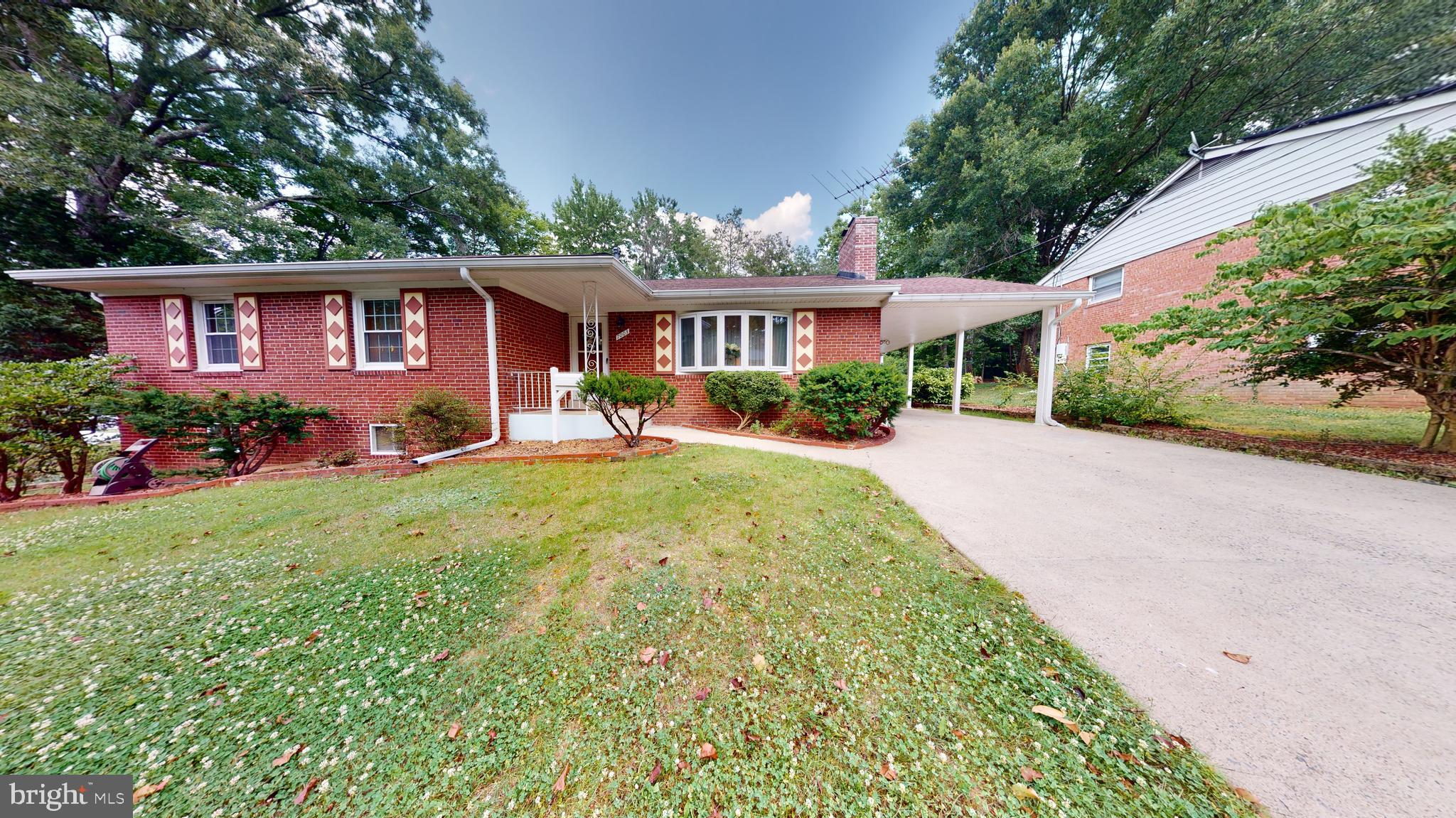 PRESLEY MANOR - Residential