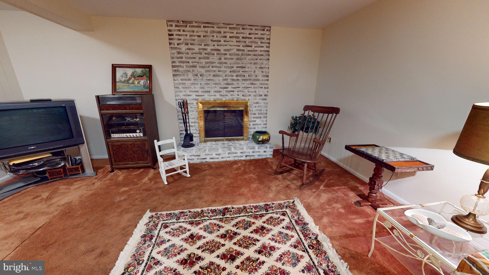 PRESLEY MANOR - Residential