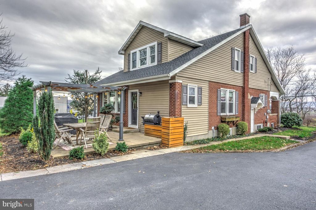 Photo of 30 N Ridge Road, Reinholds, PA 17569 (MLS # PALA2049996)