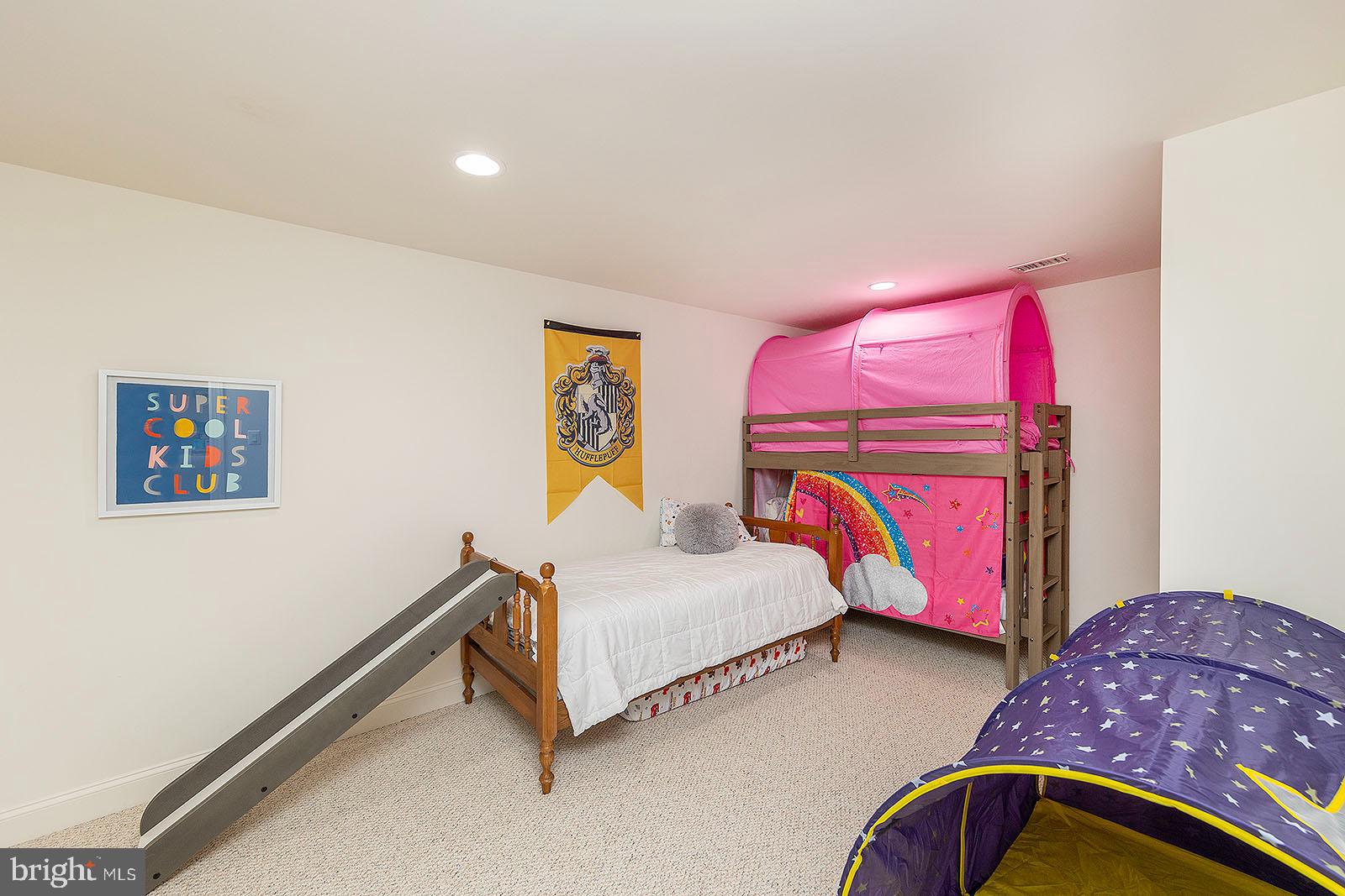 RAVENWING - Residential