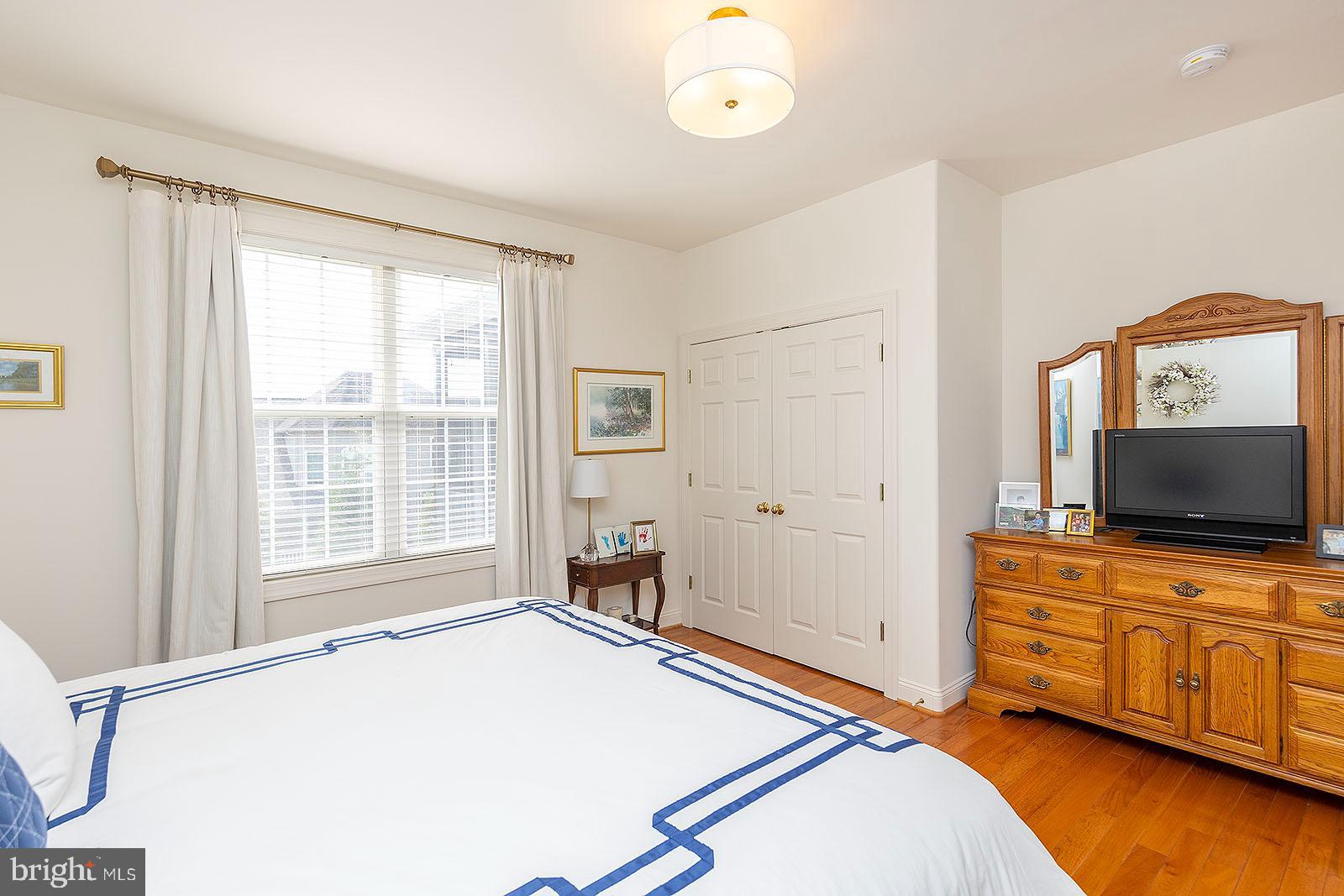 RAVENWING - Residential