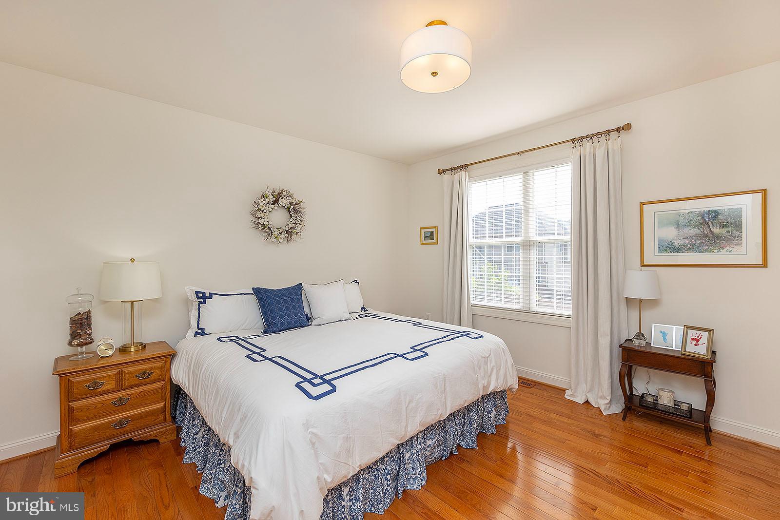 RAVENWING - Residential