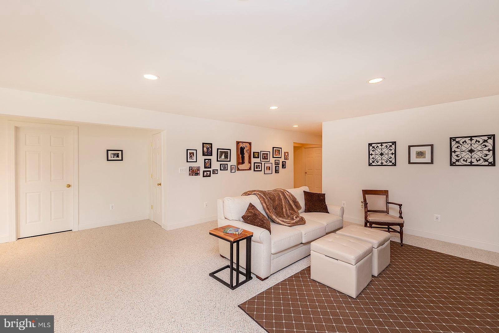 RAVENWING - Residential