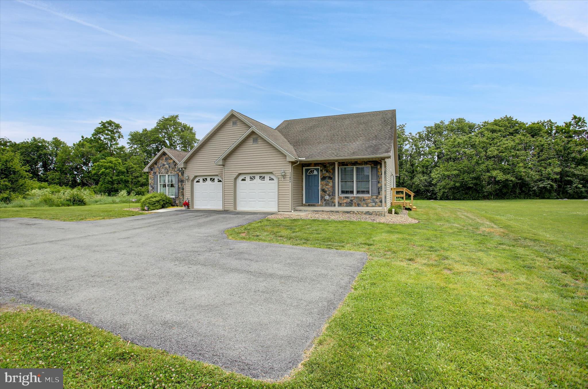 11496 WILLIAMSPORT PIKE