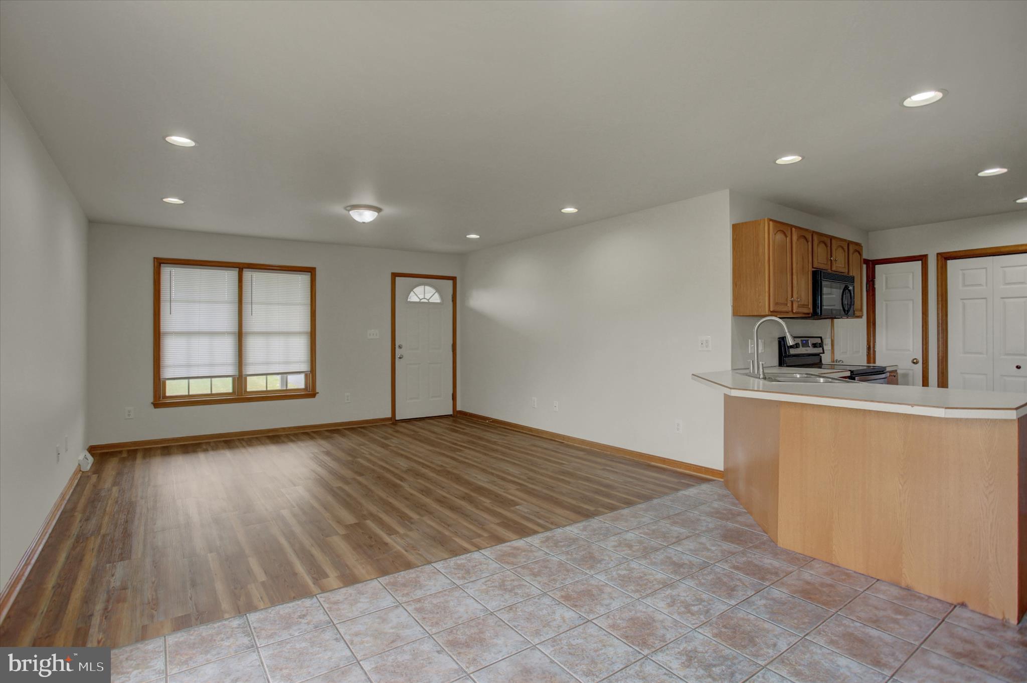 11496 WILLIAMSPORT PIKE