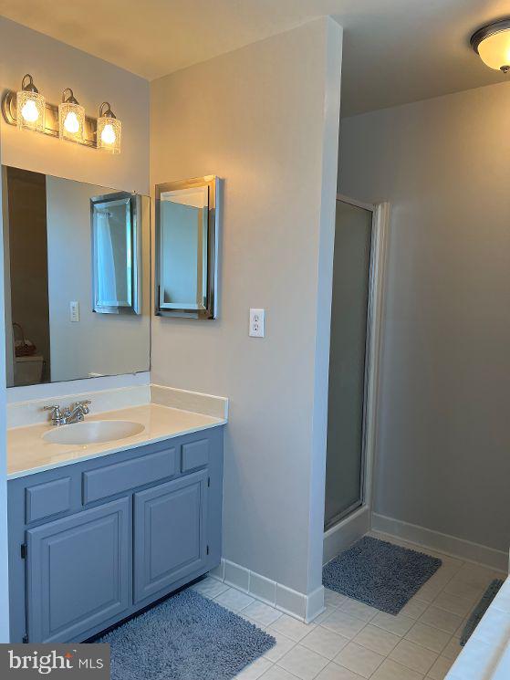 HUNTERS RUN - Residential