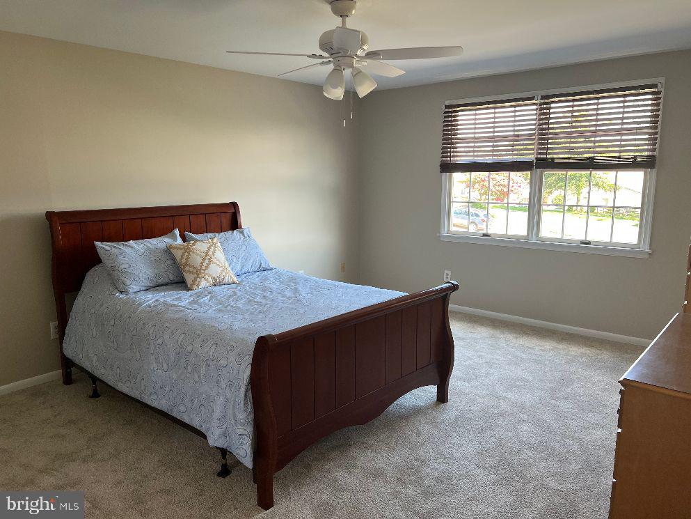 HUNTERS RUN - Residential