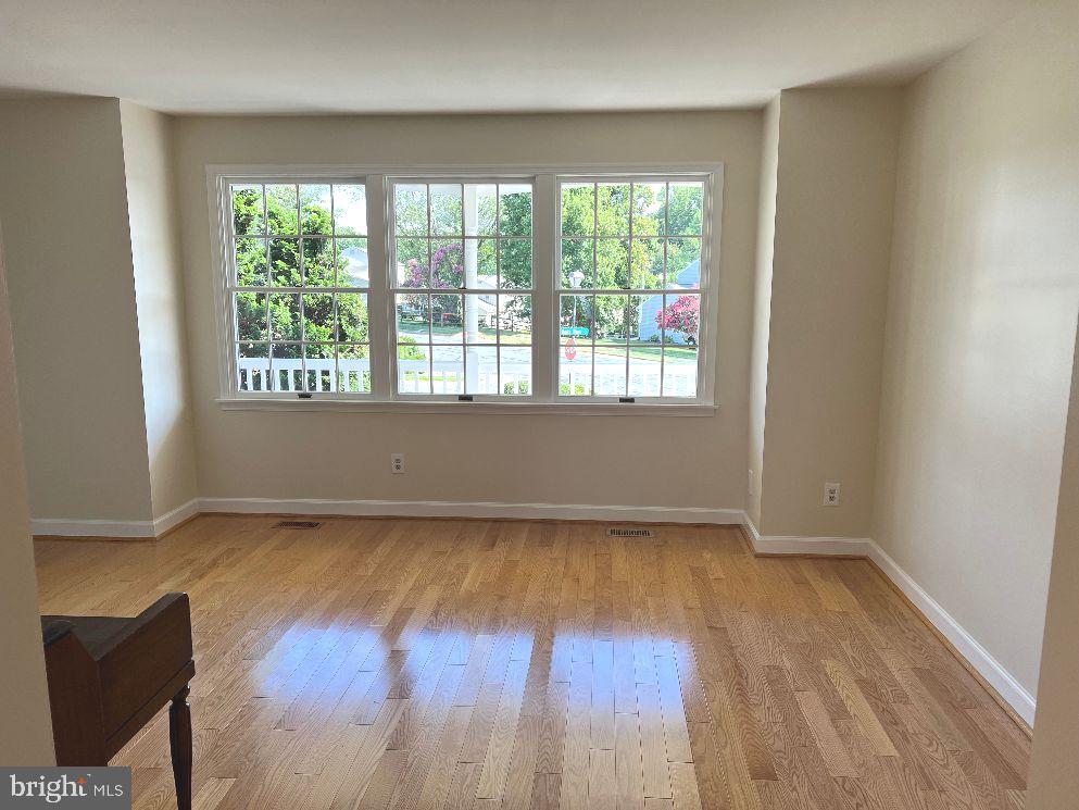 HUNTERS RUN - Residential