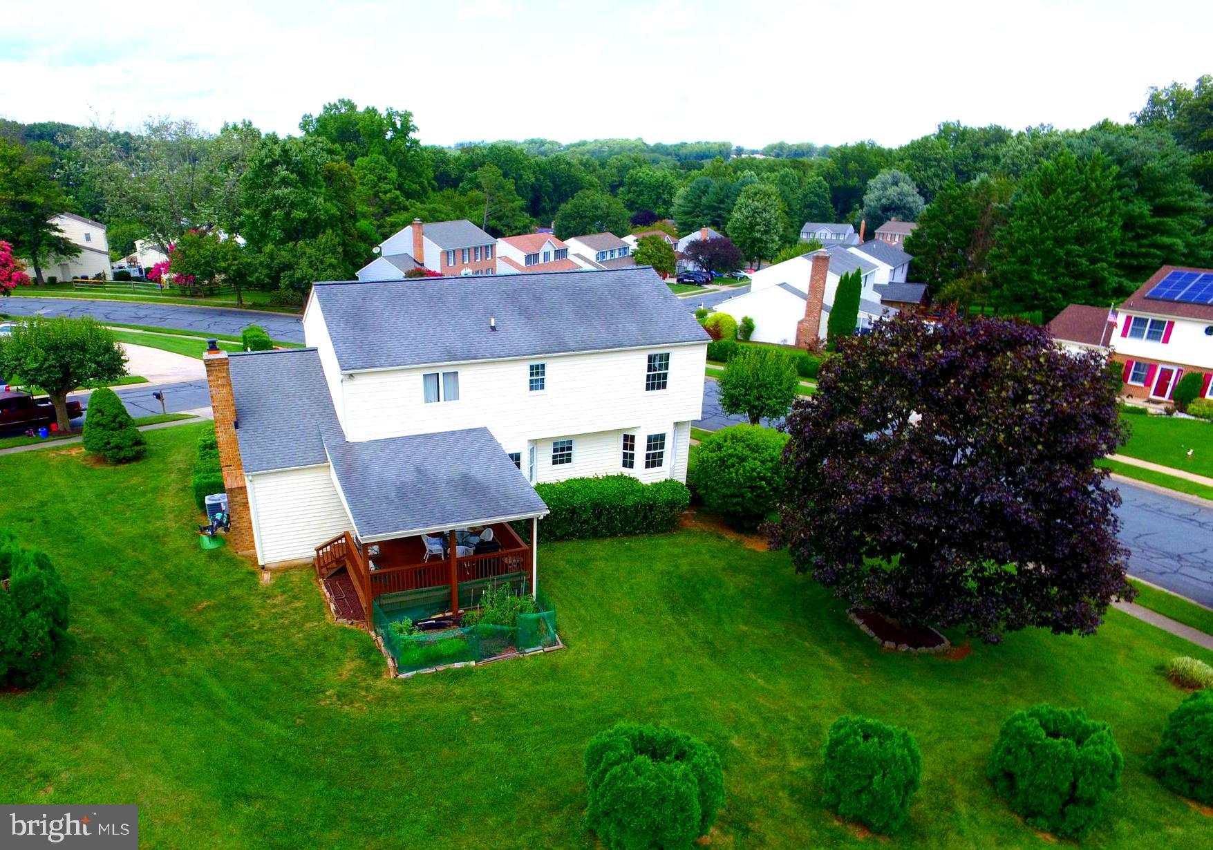 HUNTERS RUN - Residential