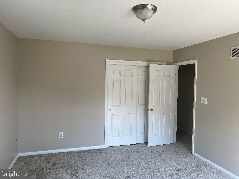 HUNTERS RUN - Residential