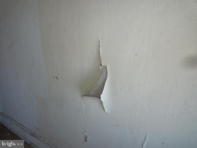 2946 GREENMOUNT AVENUE