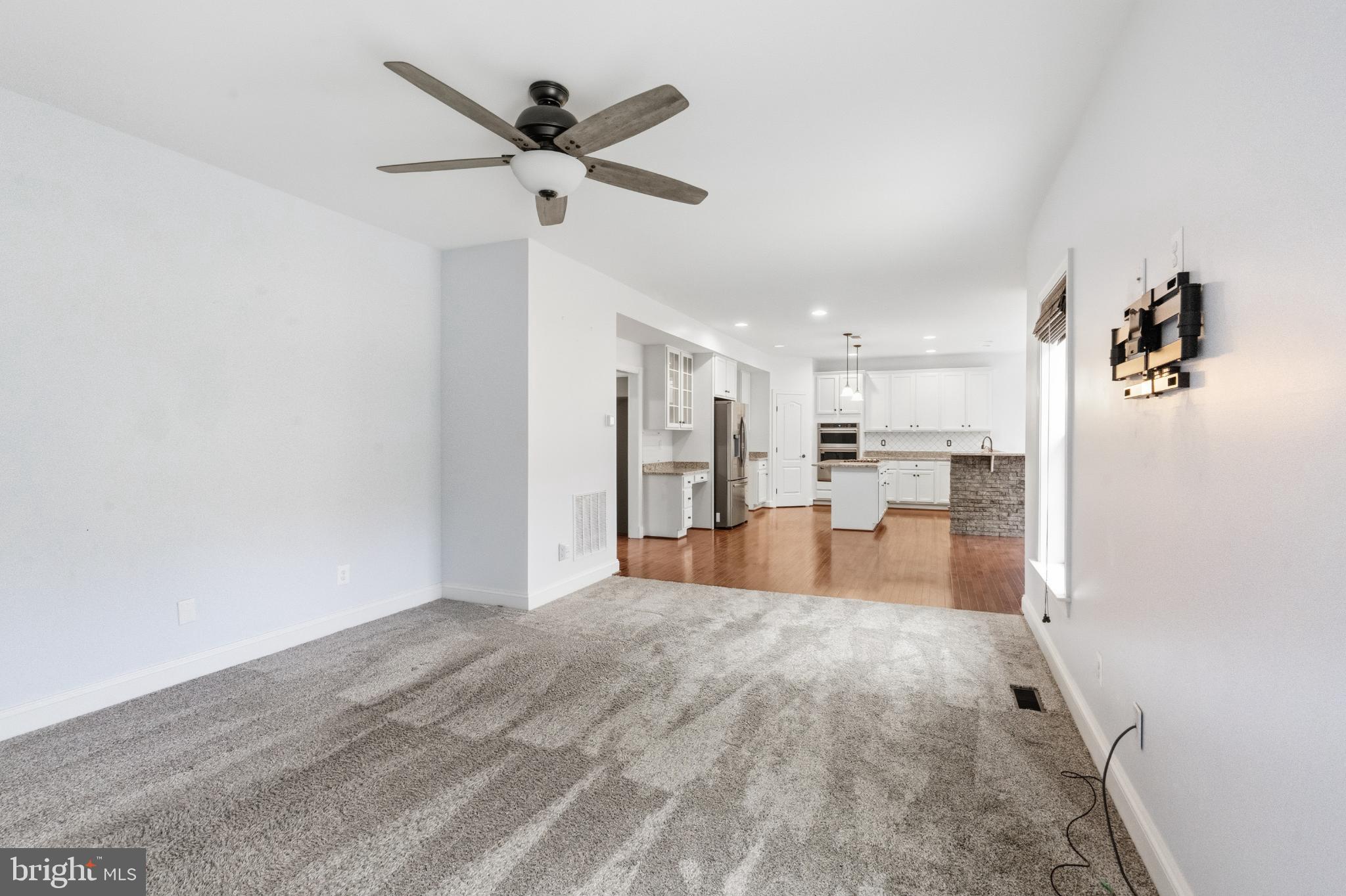 CENTREVILLE - Residential