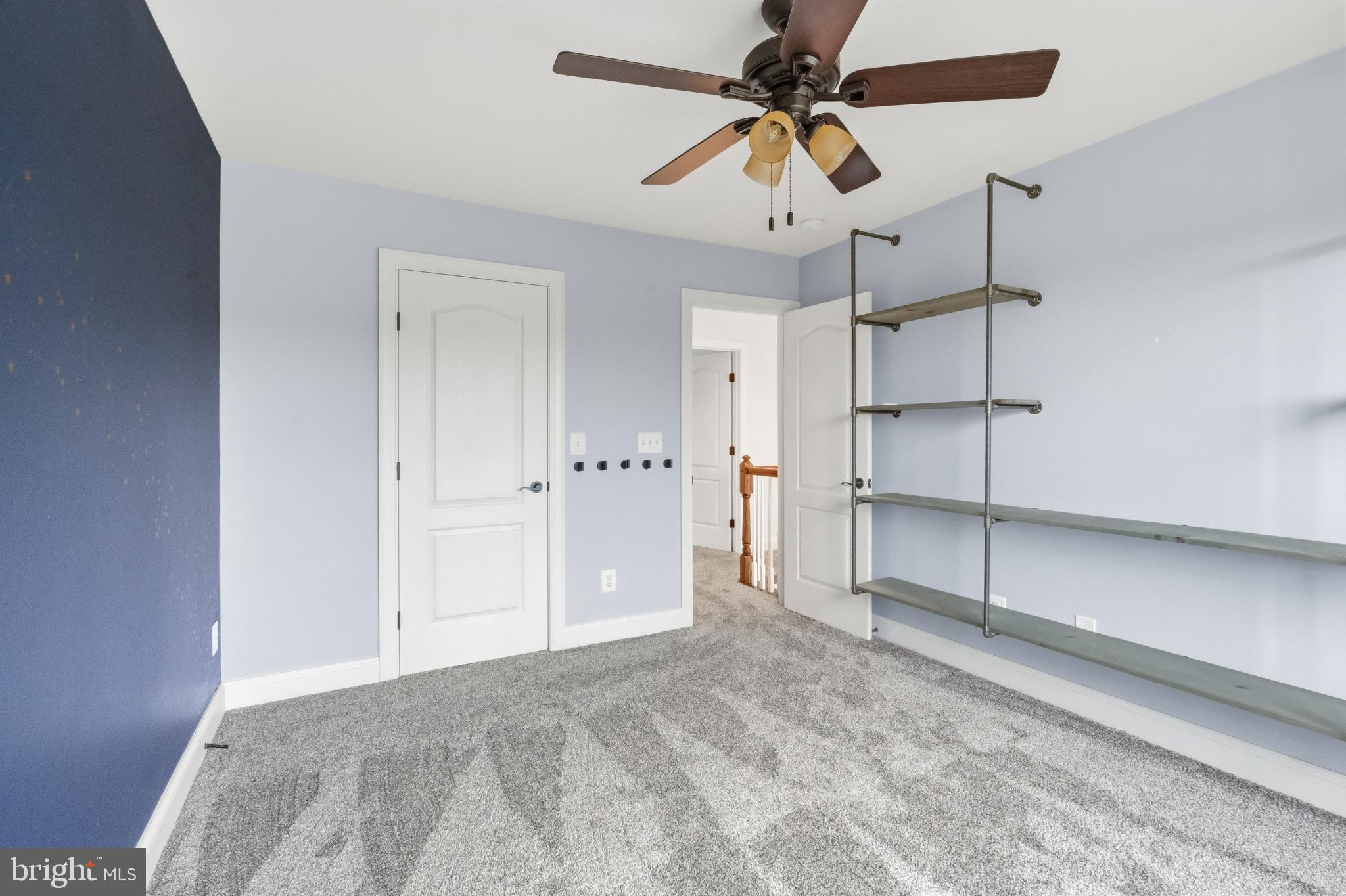 CENTREVILLE - Residential