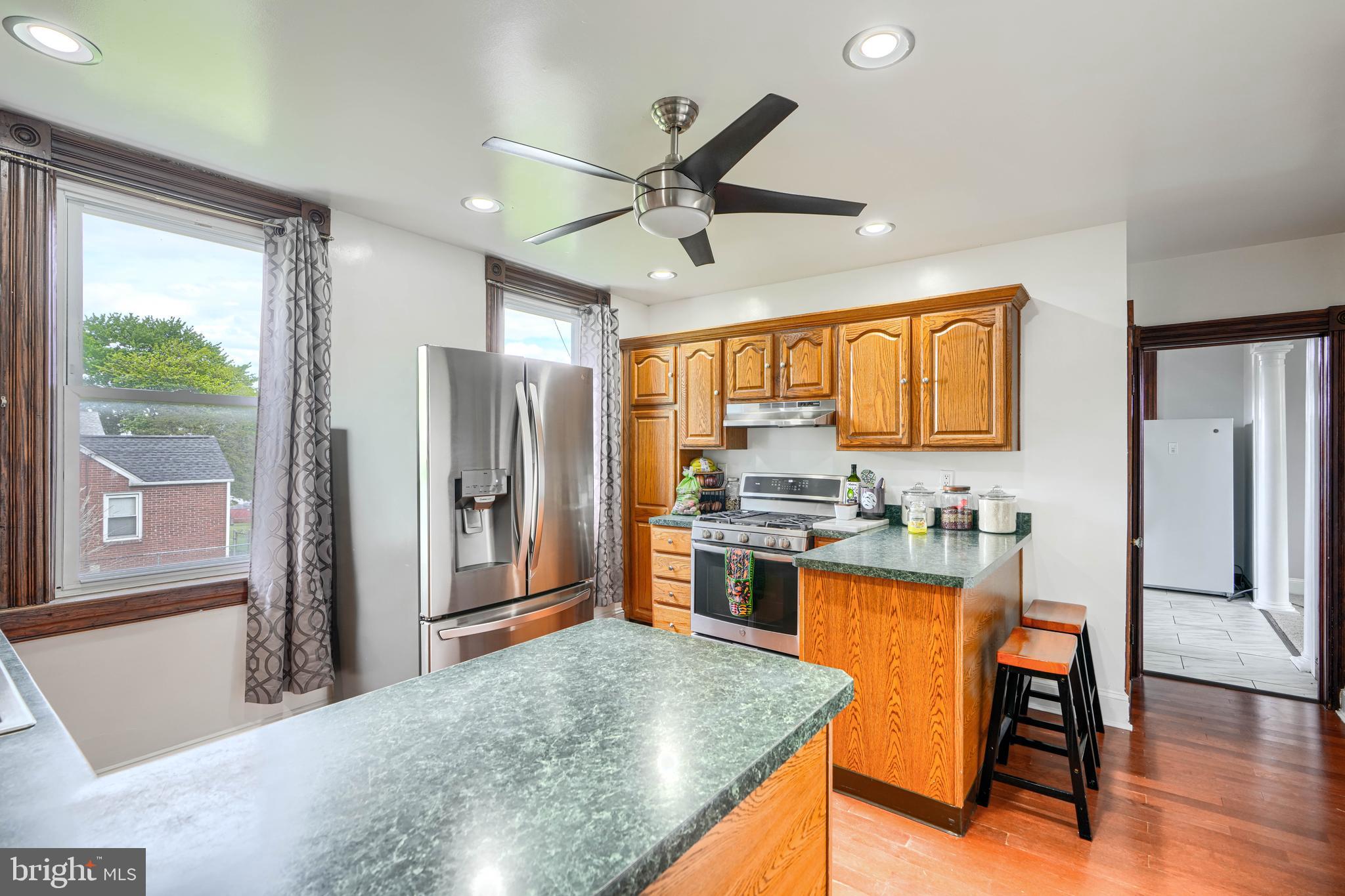 ROSEDALE - Residential