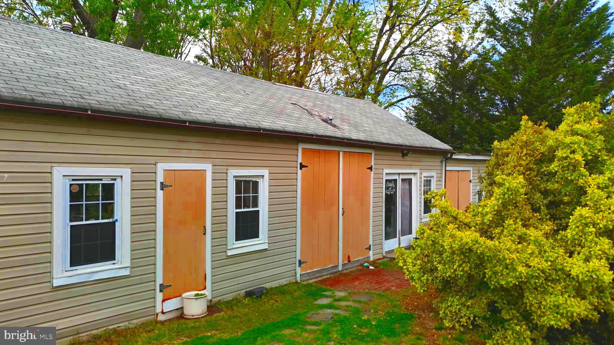 ROSEDALE - Residential