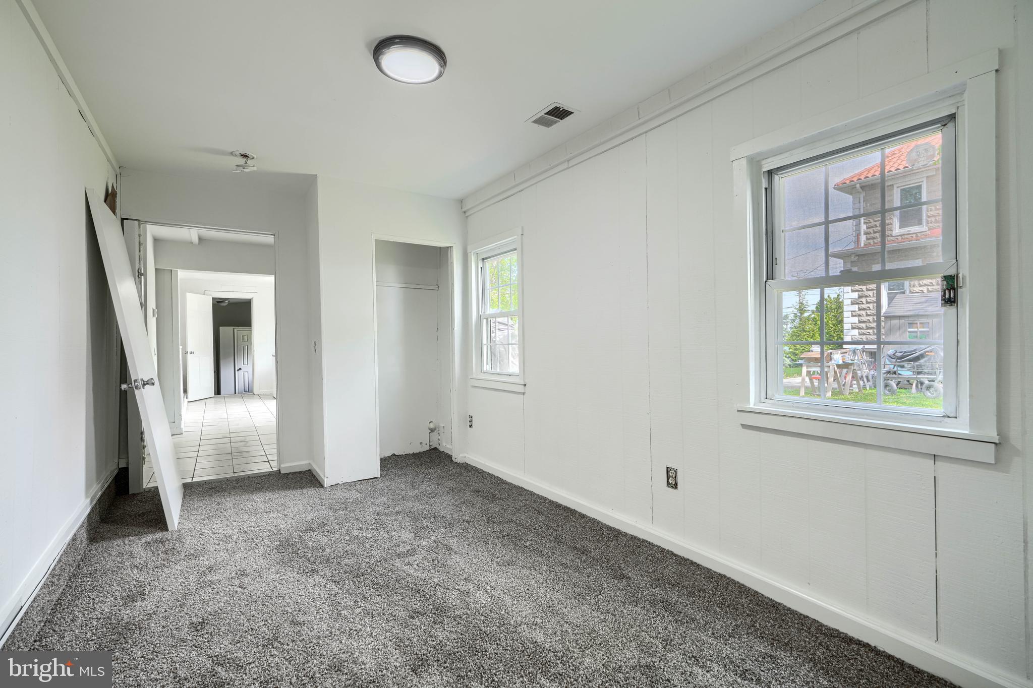 ROSEDALE - Residential