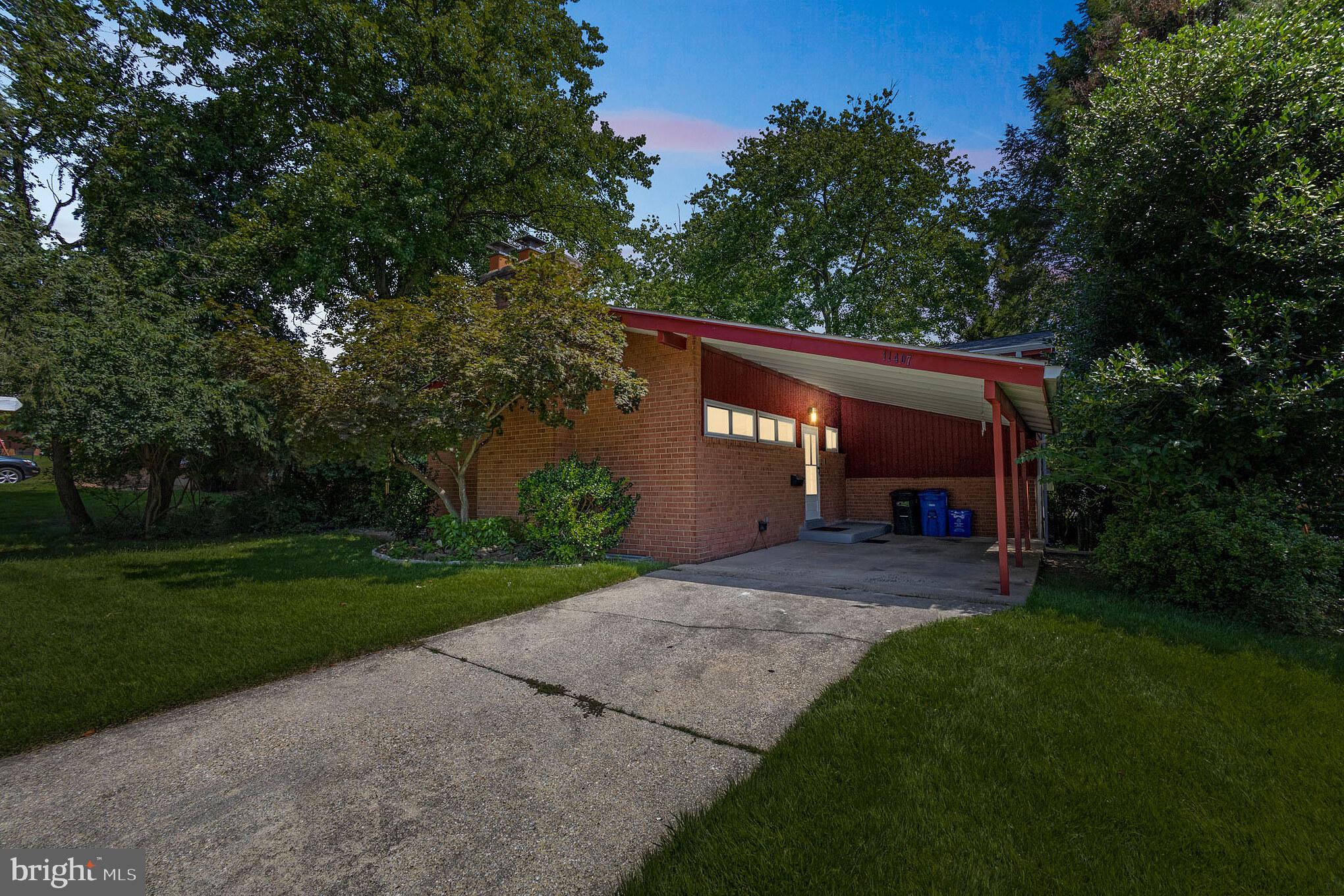 KEMP MILL ESTATES - Residential