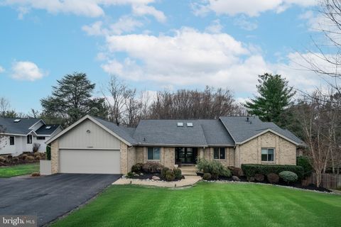 Photo of 11421 Twining Lane, POTOMAC, MD 20854 (MLS # MDMC2175896)