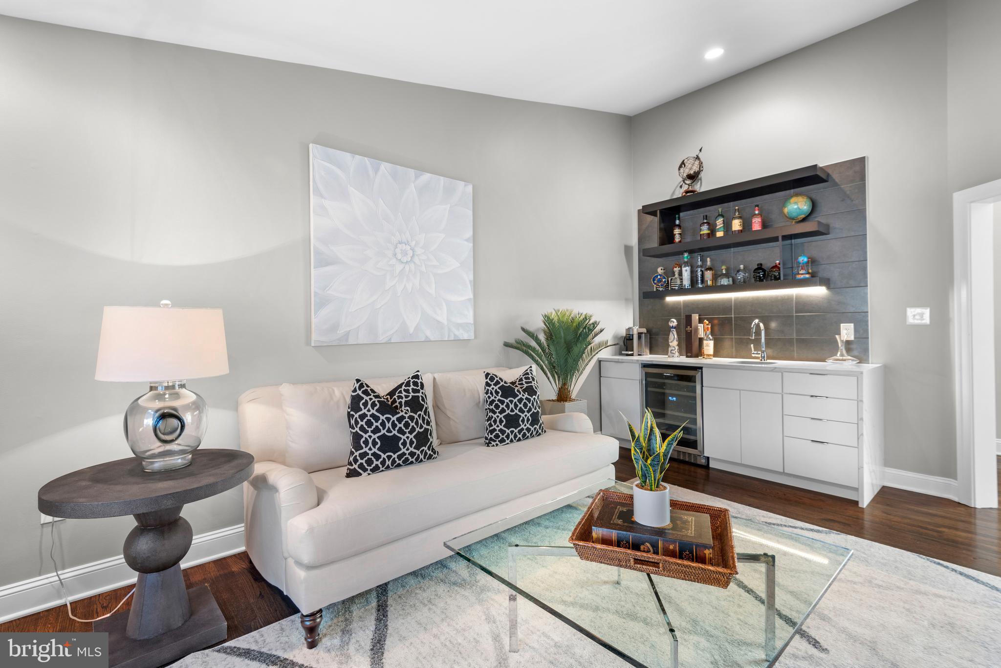 GLEN MILL VILLAGE - Residential