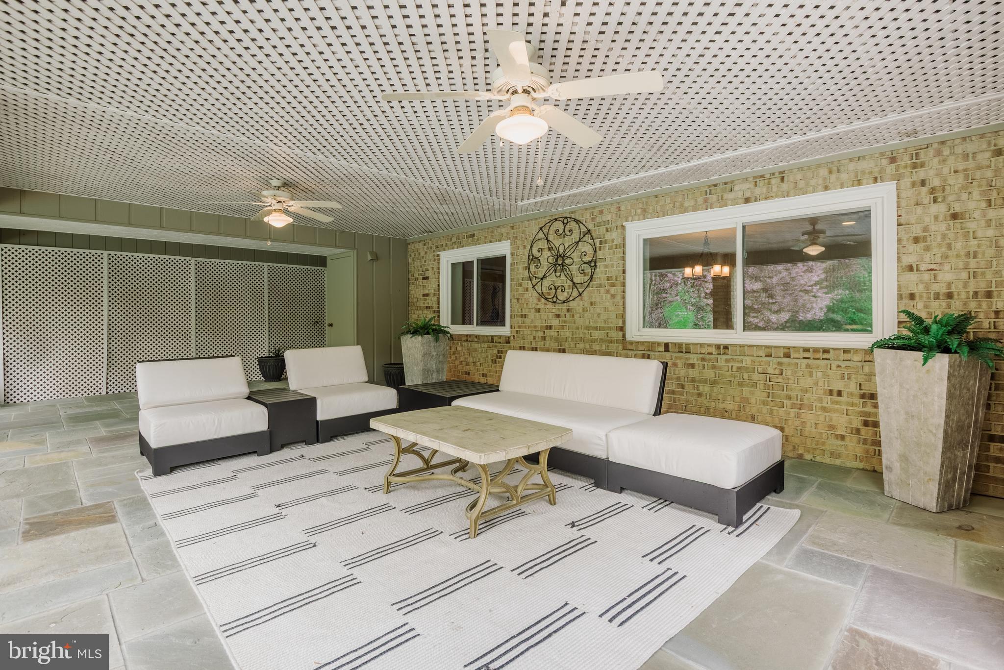 GLEN MILL VILLAGE - Residential