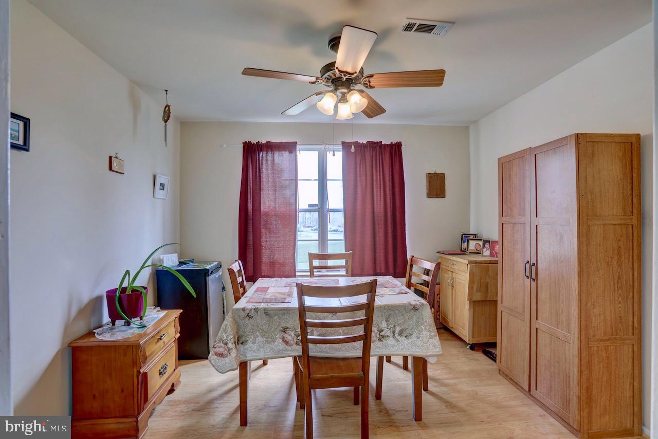 PARKWAY CONDOMINIUMS - Residential