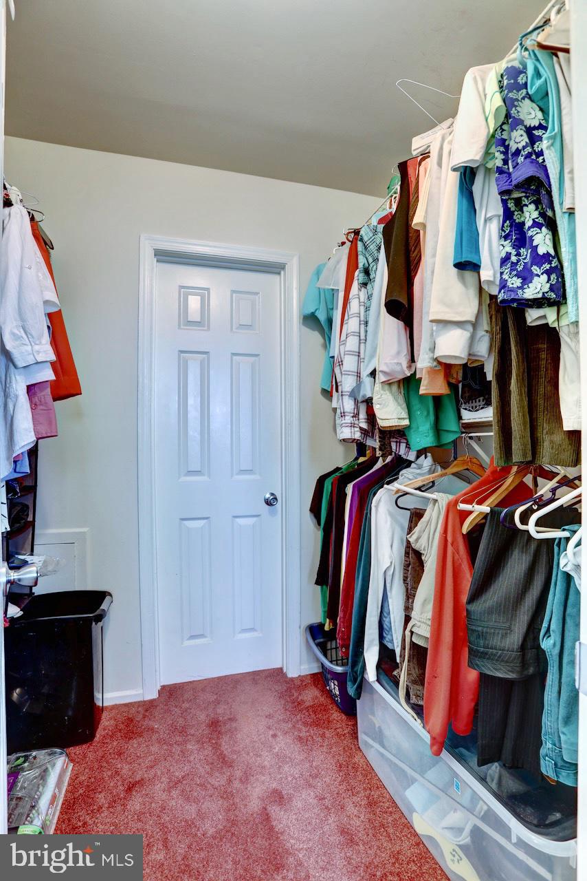 PARKWAY CONDOMINIUMS - Residential