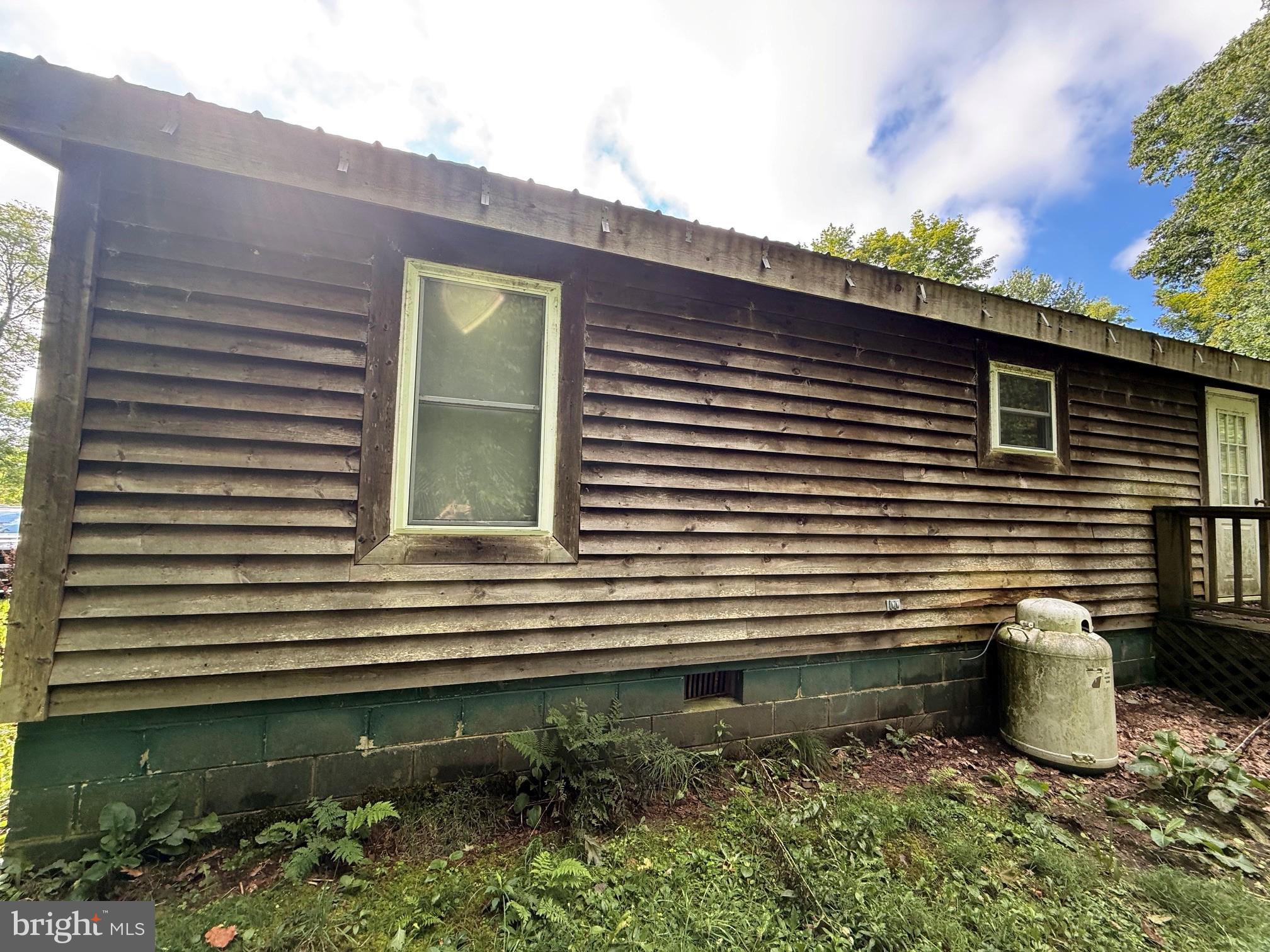 95 POPLAR LANE