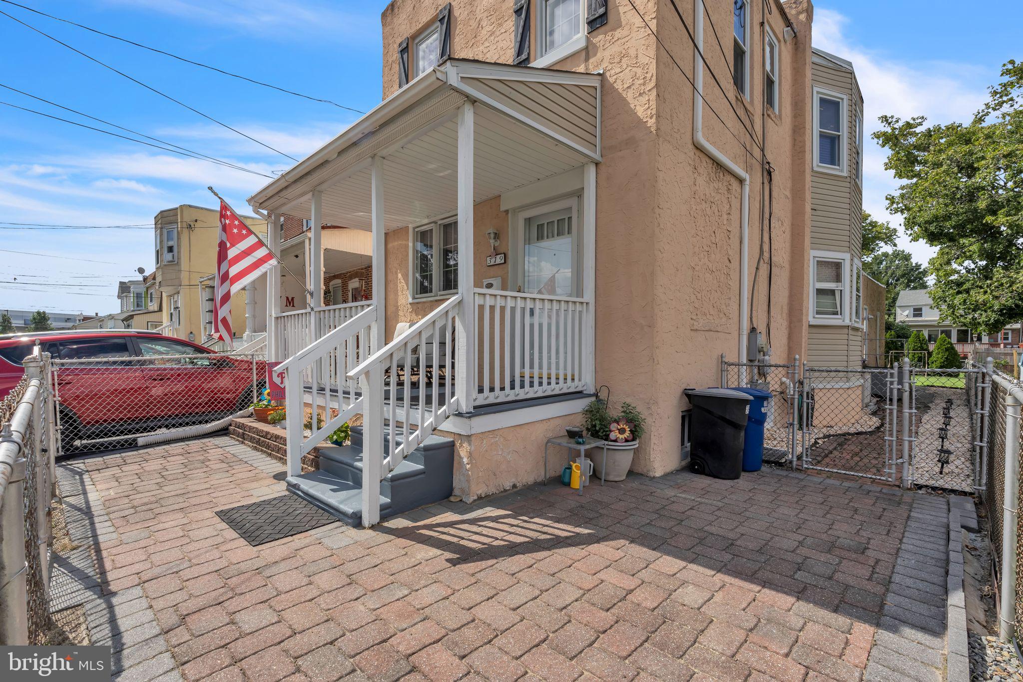 LESTER - Residential