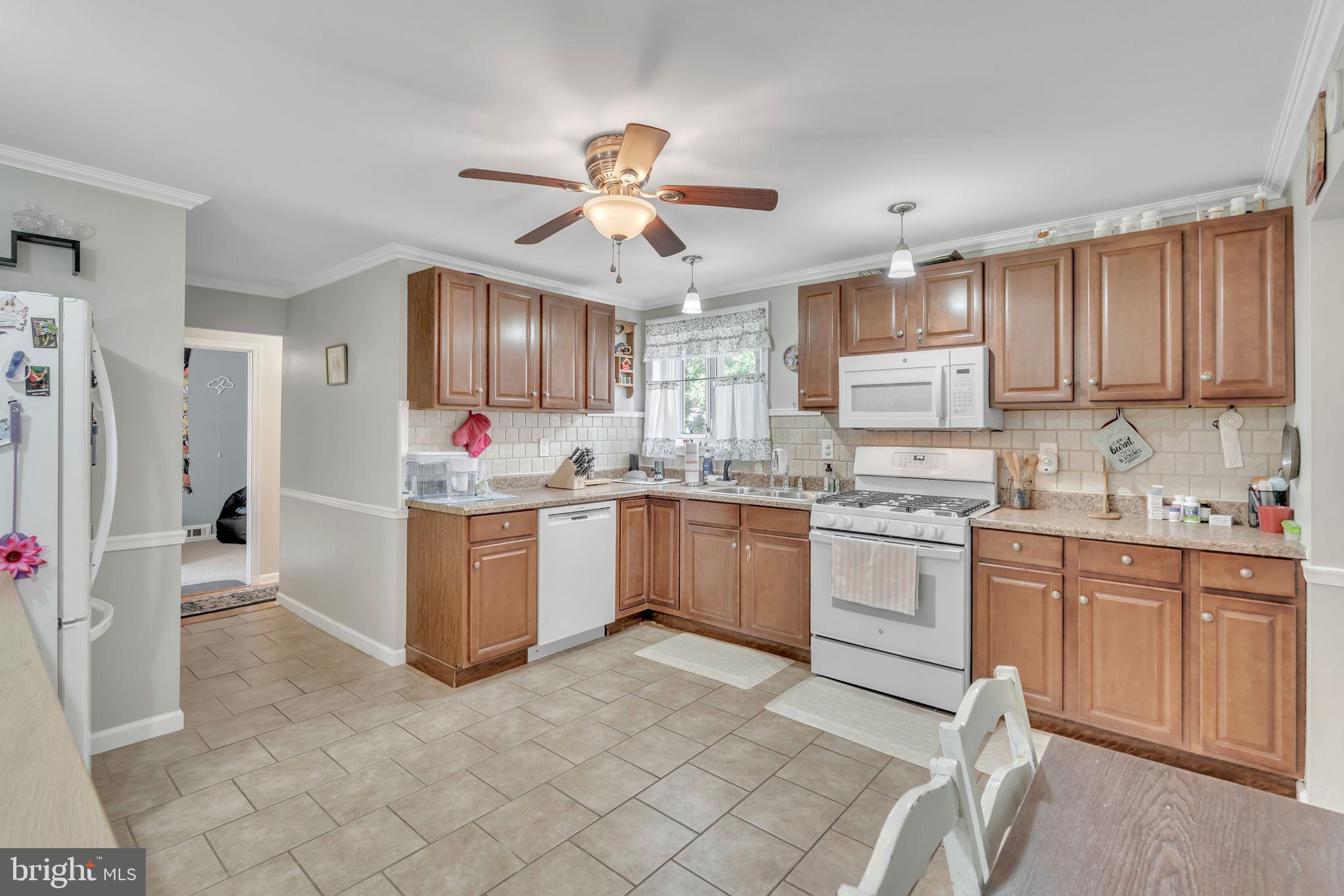 LESTER - Residential