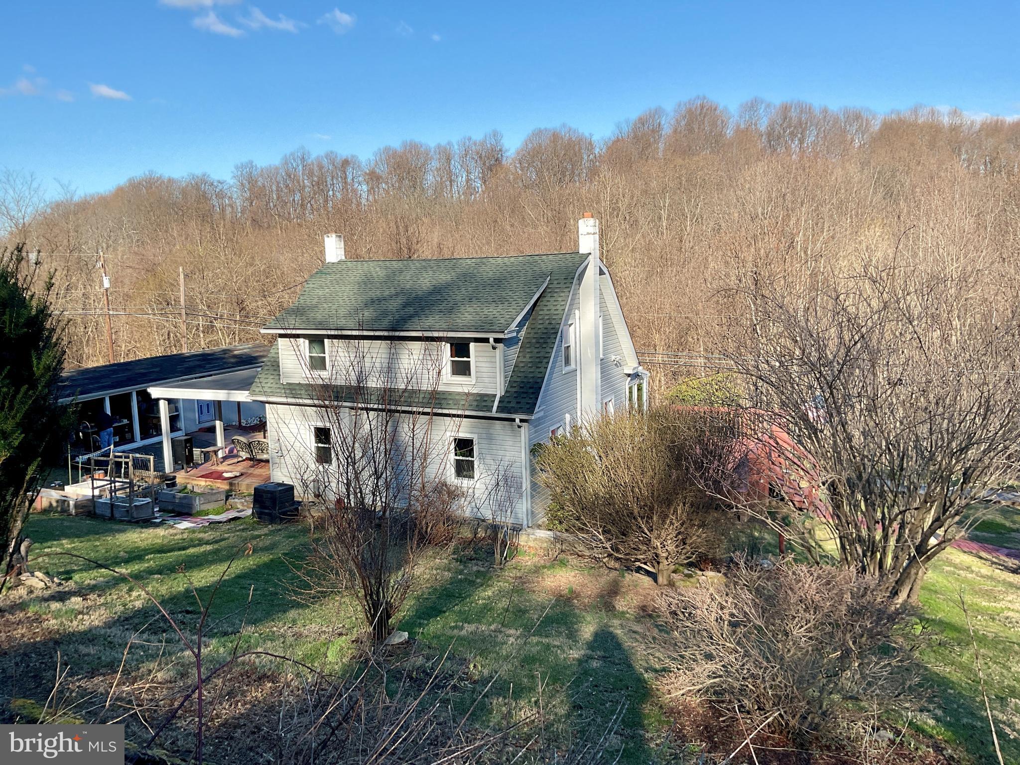 396 BRIDGE VALLEY ROAD