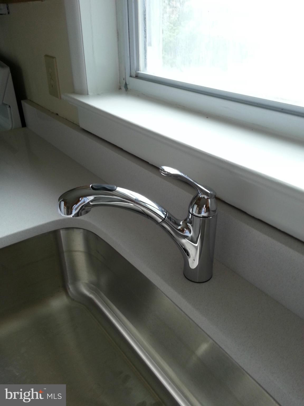 CLARENDON - Residential Lease