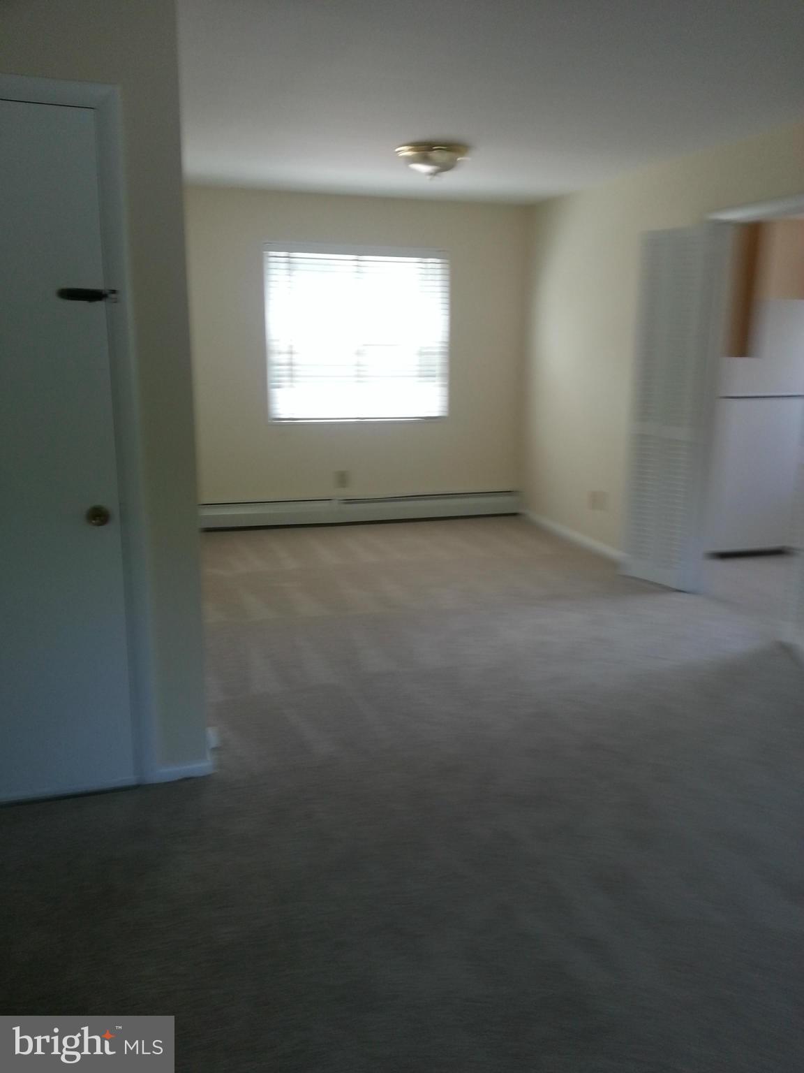 CLARENDON - Residential Lease