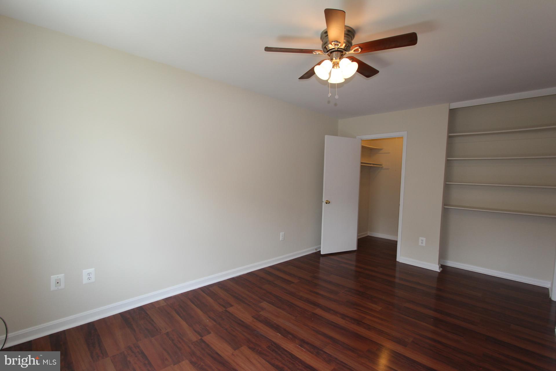 HERITAGE SQUARE - Residential